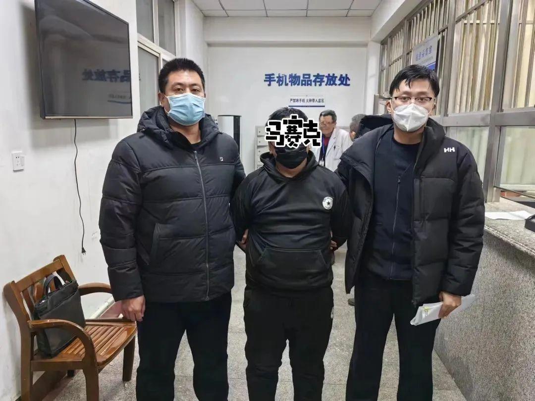 鞍山废钢最新行情与友情的交织故事