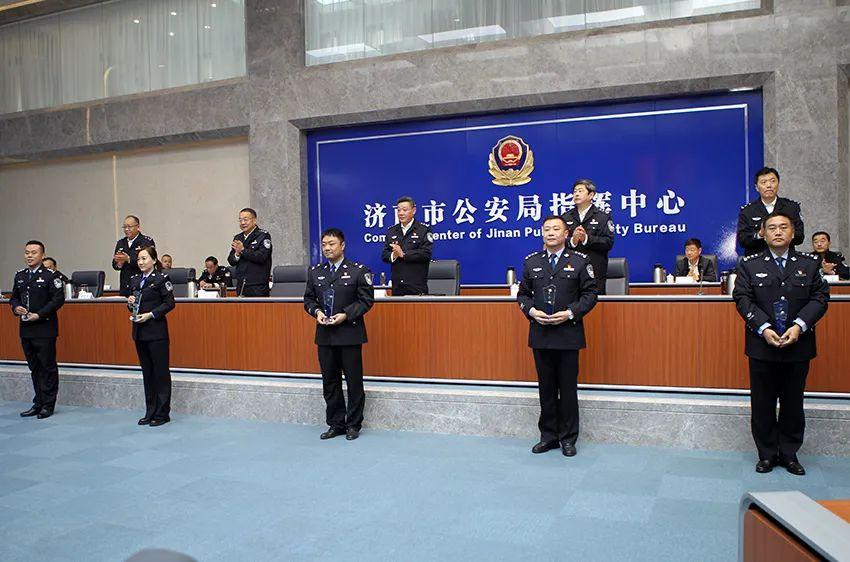 警务改革